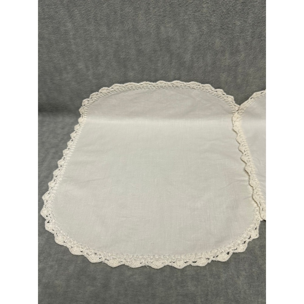 Vintage DoiIies Set of 2 Cotton Off White Hand Crocheted Lace Trim 14" x 11" - Picture 2 of 6